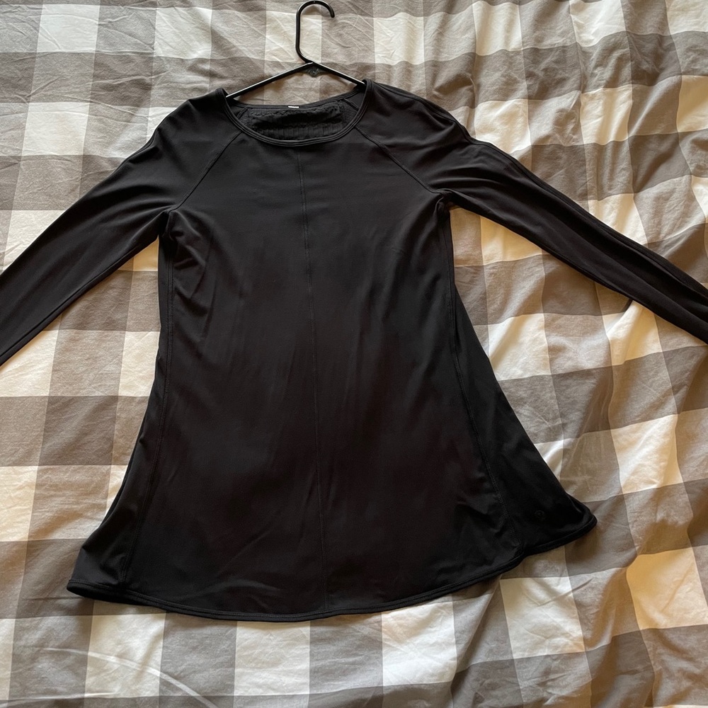 Buttery soft Lululemon shirt by
